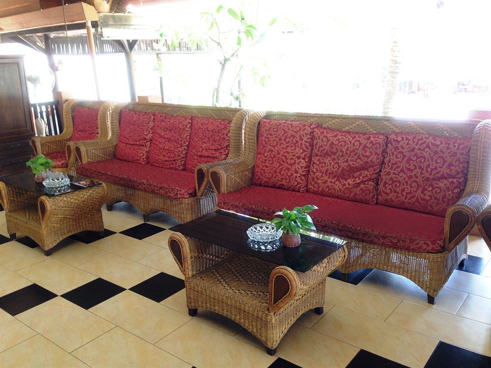 Phuphaya Resort Паттайя Экстерьер фото
