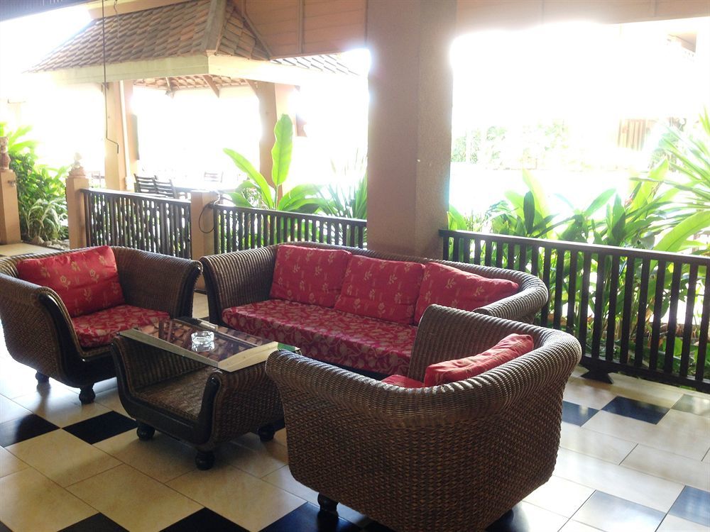 Phuphaya Resort Паттайя Экстерьер фото