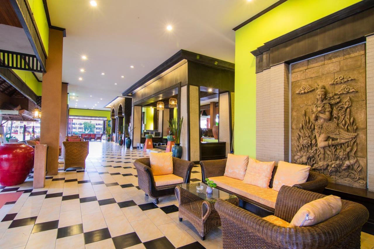 Phuphaya Resort Паттайя Экстерьер фото