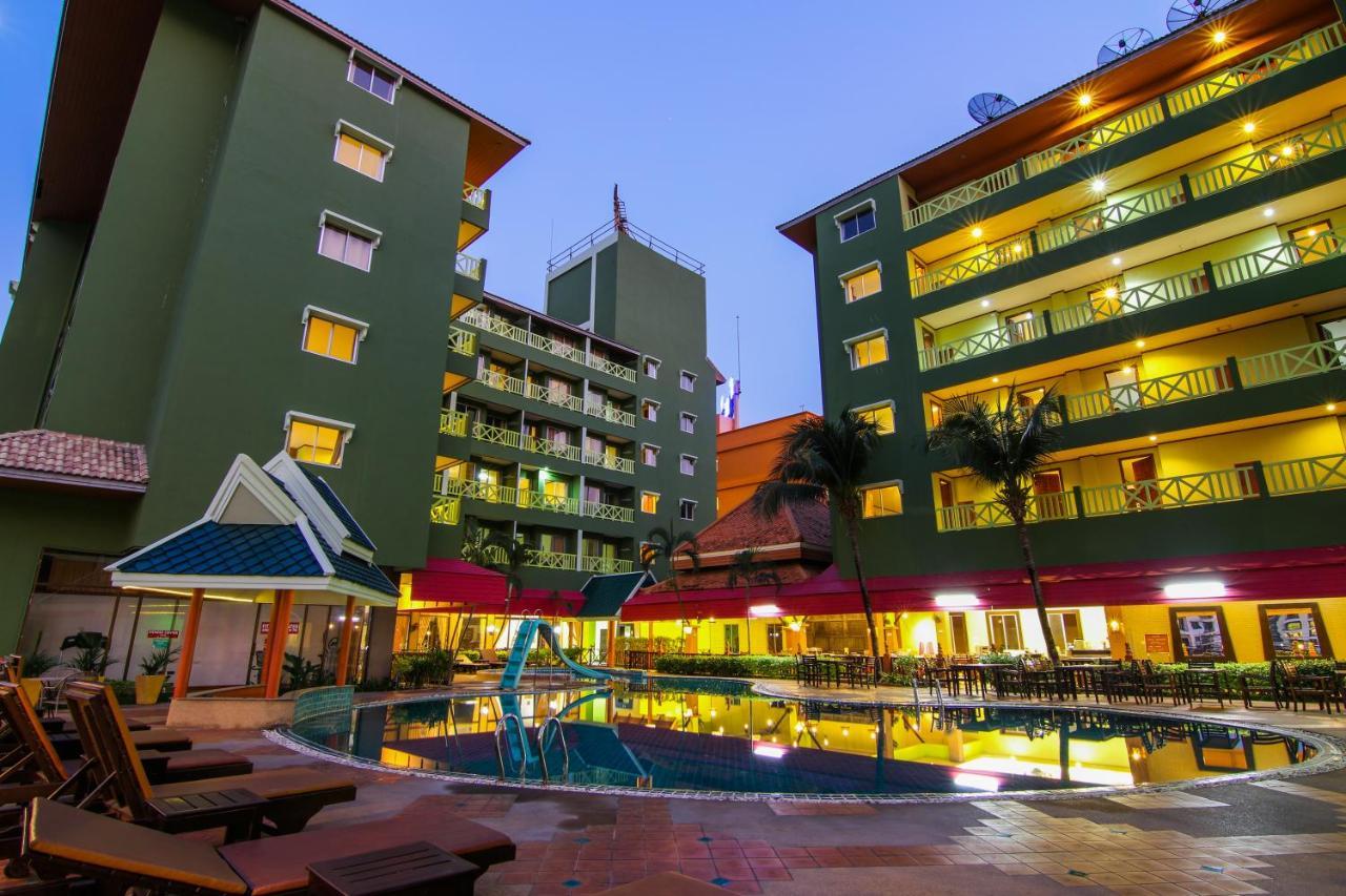 Phuphaya Resort Паттайя Экстерьер фото