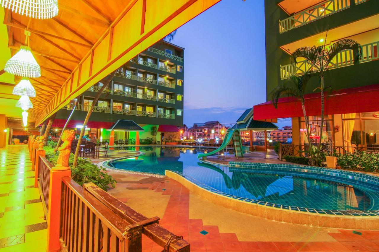 Phuphaya Resort Паттайя Экстерьер фото