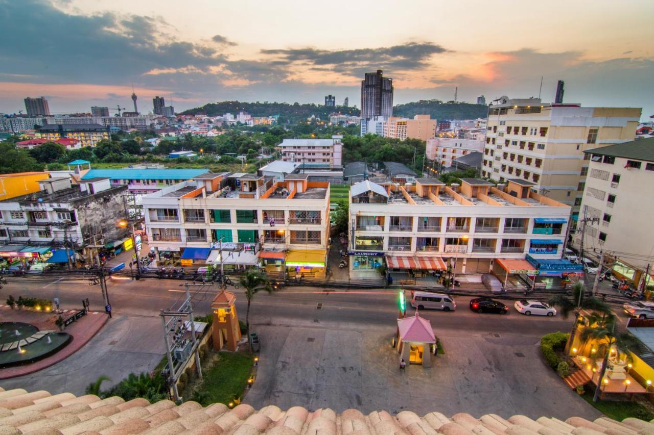 Phuphaya Resort Паттайя Экстерьер фото